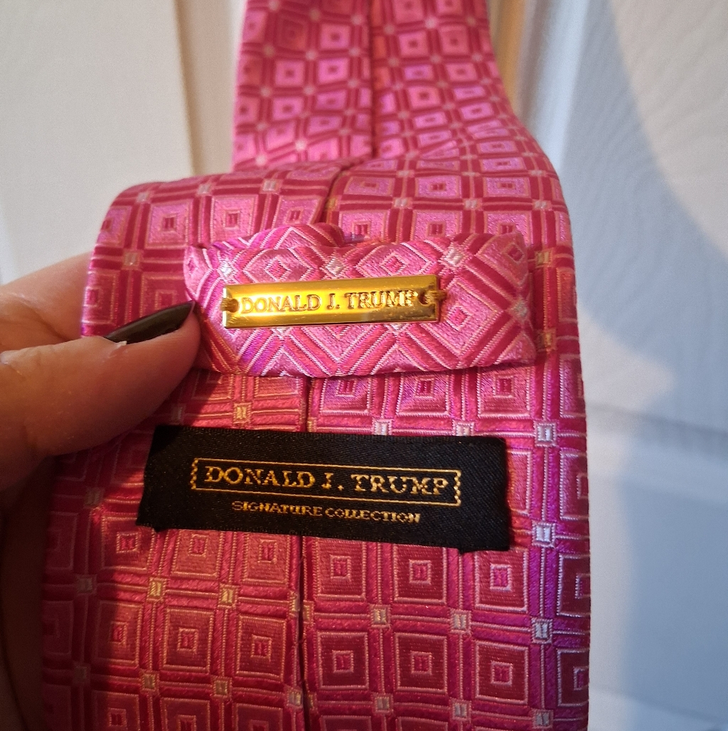 Donald J Trump Pink Geometric Tie